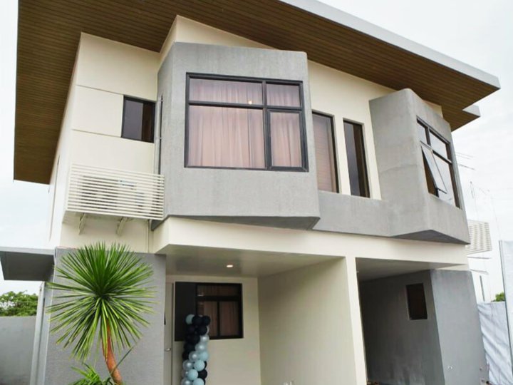 House and lot for sale in Binangonan Rizal Quarry Road Aurella Ridge
