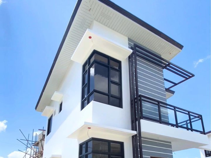 3- Bedrooms House and Lot For Sale in Batangas