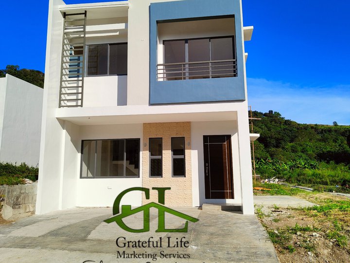 4 bedrooms single Attached house and lot for sale in Antipolo City