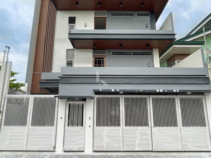 8 Bedroom House and Lot with Swimming Pool for sale Greenwoods Pasig