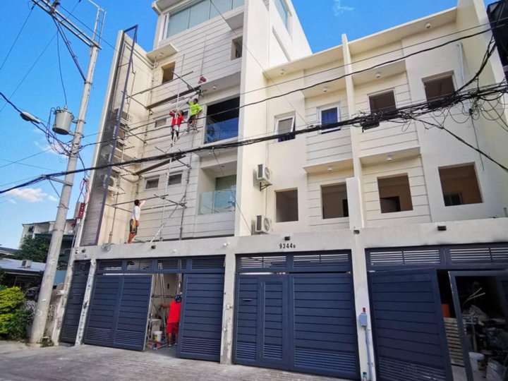 5-Bedrooms 3Storey Townhouse For Rent San Antonio Makati