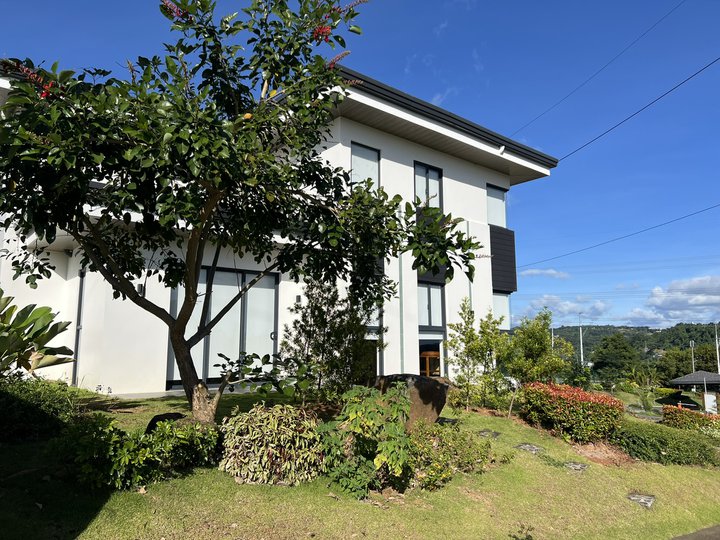 Corner Home for sale at THE PERCH AT HIGHLAND PARK in Sunvalley Estates Antipolo