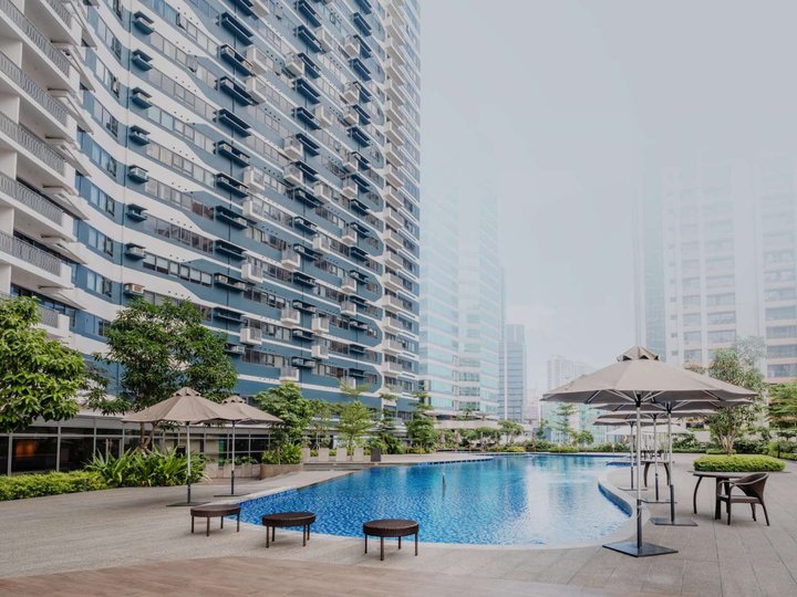 2 Bedroom Condominium Unit in The Rise Makati for Sale