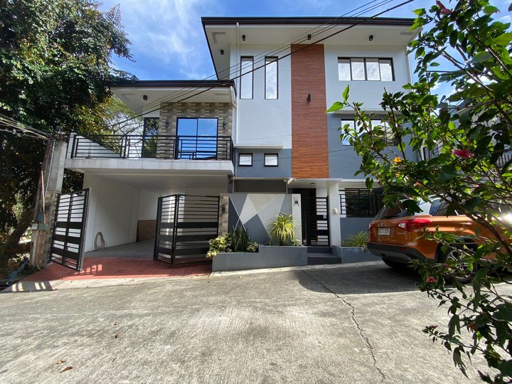 Ready For Occupancy 6-bedroom Single Attached House For Sale in Commonwealth Quezon City