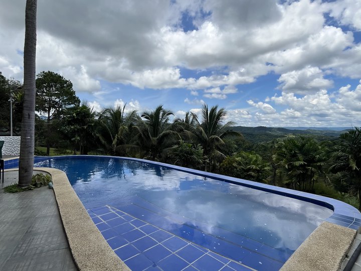 5 HAS OPERATIONAL RESORT W/ 4 VILLAS IN TANAY