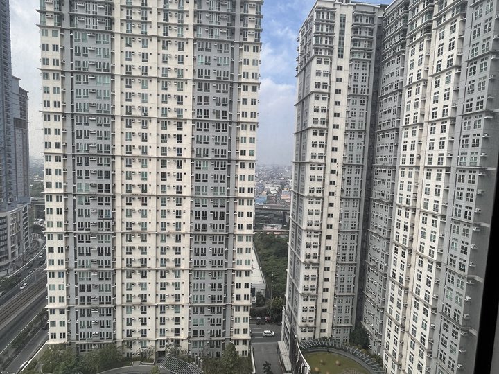 Ready For Occupancy 38.00 sqm 2-bedroom Residential Condo For Sale in Makati