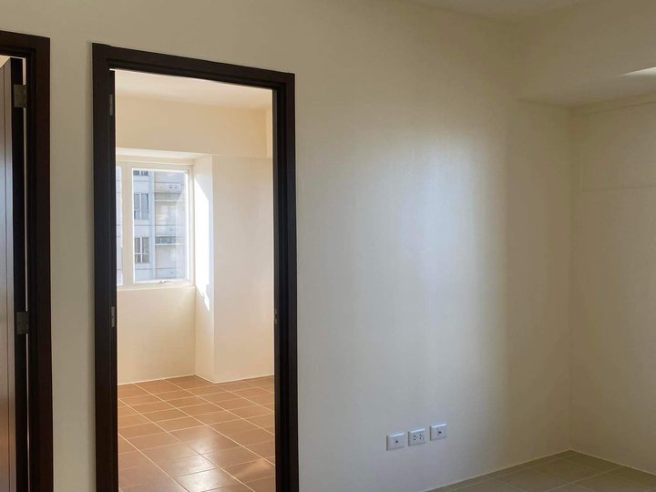 Ready For Occupancy 50.00 sqm 2-bedroom Residential Condo For Sale in Pioneer Mandaluyong