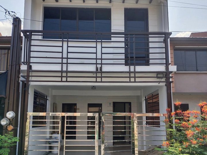 Pre-Owned 3-bedroom Townhouse For Sale in Marilao Bulacan