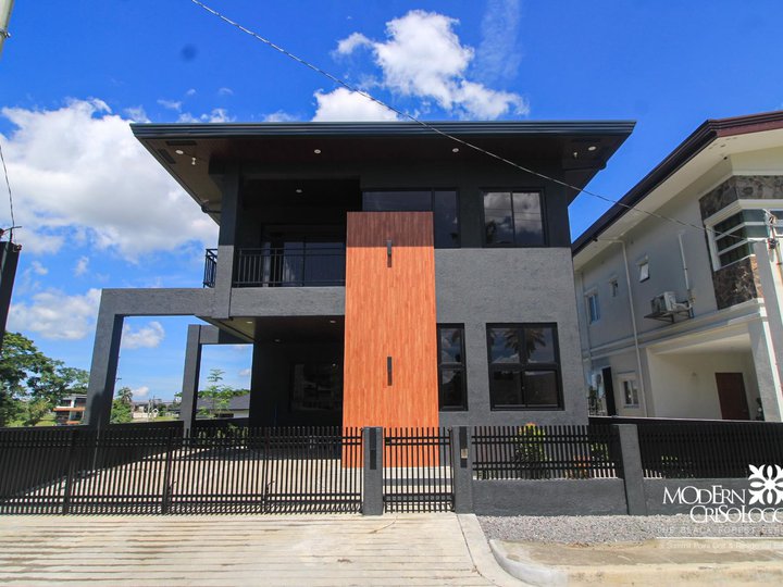 4-bedroom Single Detached House For Sale in Lipa Batangas