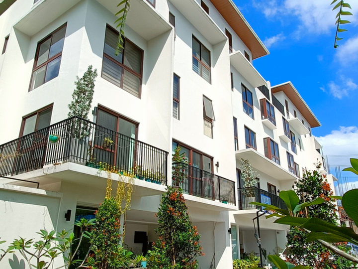 Ready For Occupancy 3-bedroom Townhouse For Sale in Quezon City