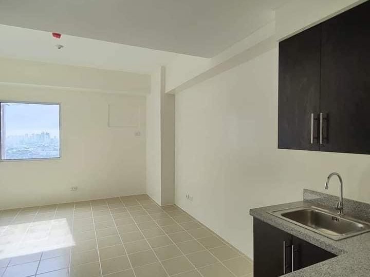 Spacious Studio Unit FOR SALE! near University Belt Sta Mesa Manila