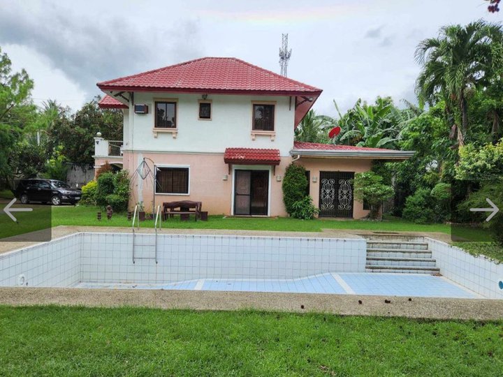 House and Lot with Swimming Pool