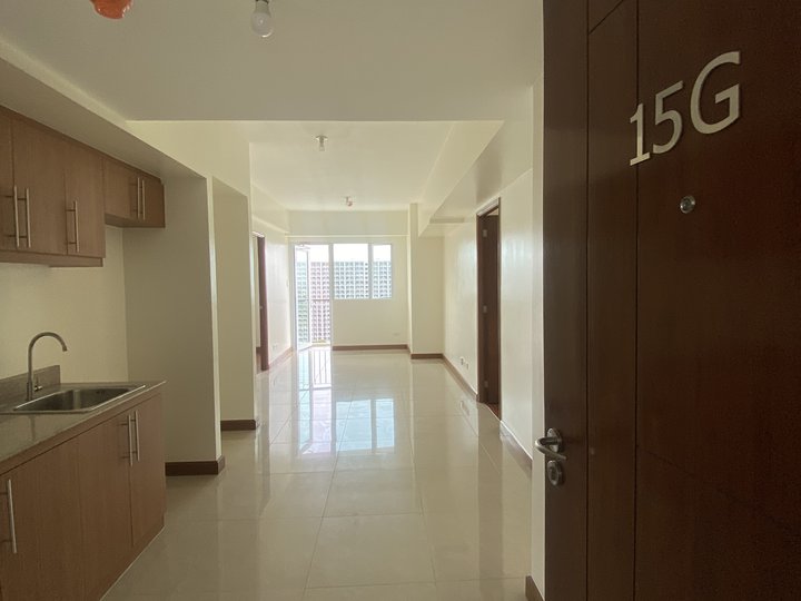 2 Bedroom Ready For Occupancy Rent To Own In Pasay Bay Area | Palm Beach West