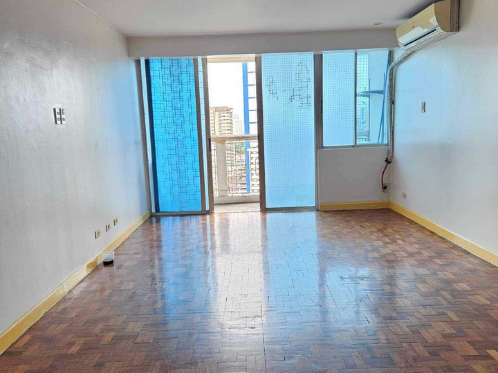 For Rent Imperial Sky Garden, Ongpin Chinatown Manila Studio 42.52sqm with Balcony