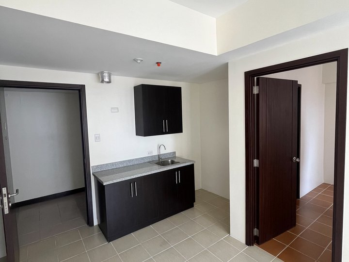 Ready For Occupancy 2-Bedroom Condo For Sale Rent to own in Sta. Mesa Manila 25k Monthly Only.