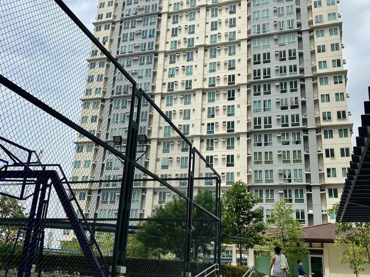 Rush 2-bedroom Condo Rent-to-own in Makati Metro Manila