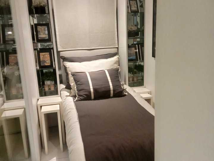 Ready For Occupancy 22.00 sqm Studio Residential Condo For Sale in Pioneer Mandaluyong
