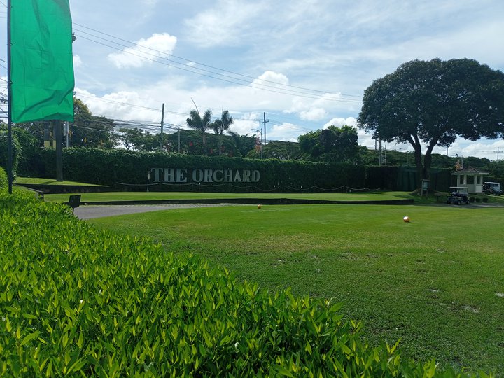 ORCHARD RESIDENTIAL ESTATES GOLF AND COUNTRY CLUB    CORNER/FAIRWAY LO