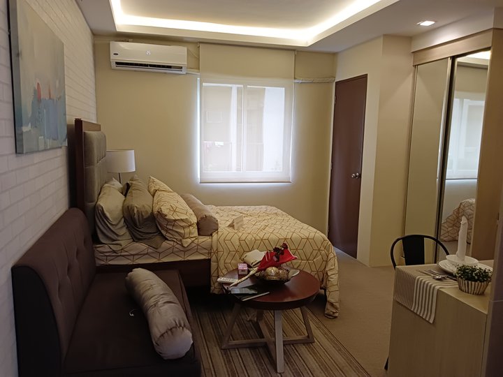 Luxurious Studio unit with balcony in Cagayan de Oro