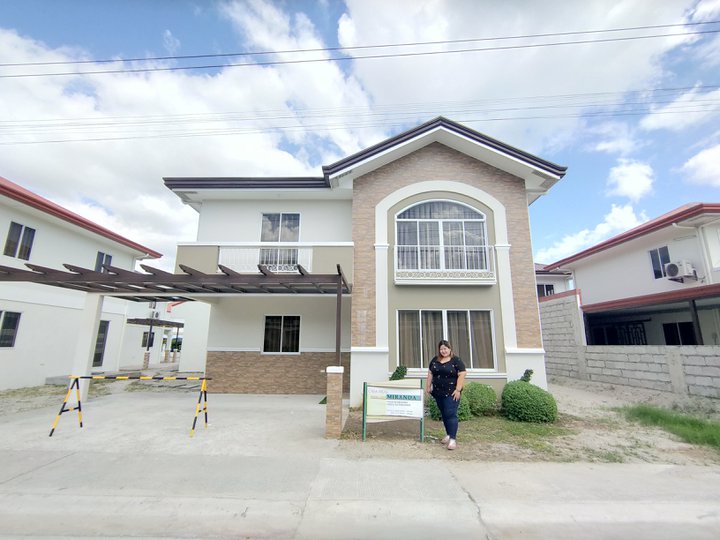 4-bedroom Single Detached House For Sale in Bacolor Pampanga
