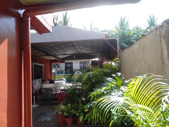 2 house in 1 Lot For sale in San Pablo Laguna