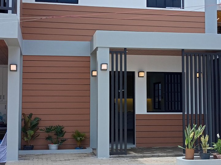 4-bedroom Single Attached House For Sale in Caloocan Metro Manila