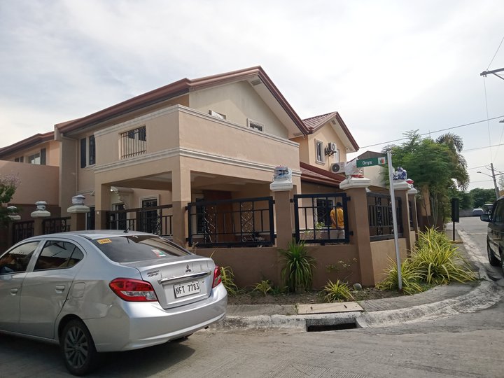 RUSH SALE! 5 bedroom Camella Carson corner unit