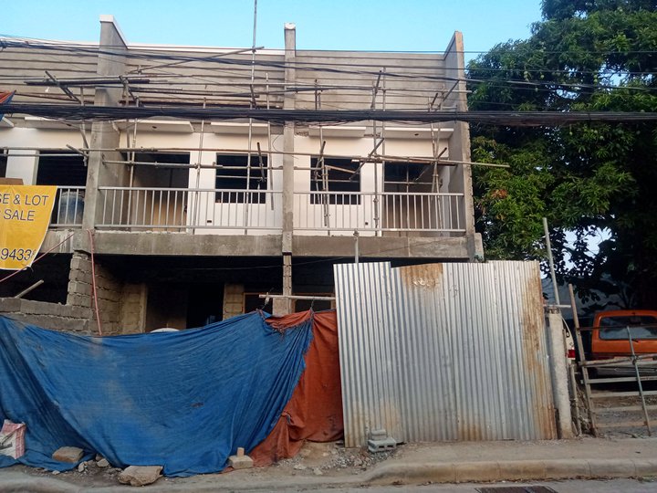 Commercial and Resedential Town House For Sale  in Antipolo Rizal