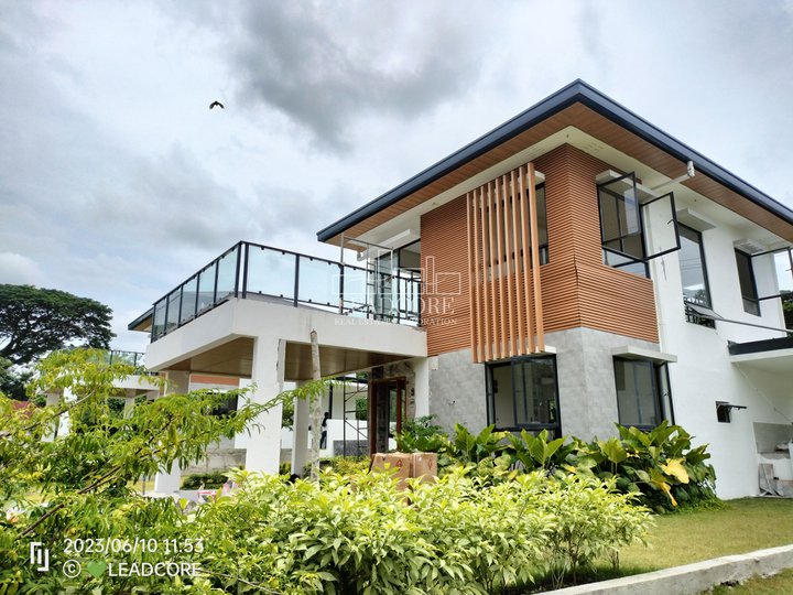 3-Bedroom Single Detached House for Sale at Victoria South of Alabang