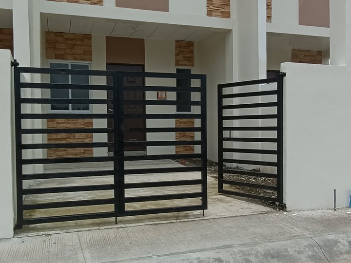 Gates Townhouse for Investment