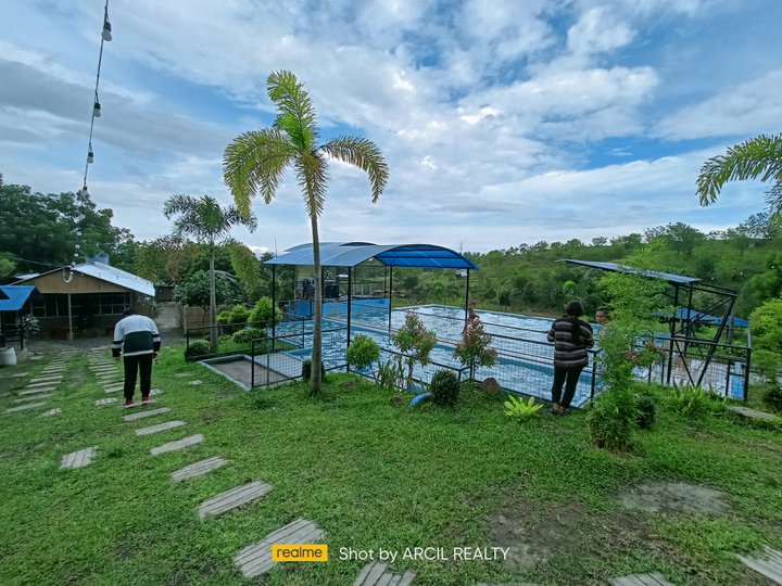 8000sqm farm resort with own drilling water