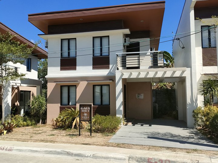 Idesia Gaia 3-bedroom Single Attached House For Sale in Dasmarinas