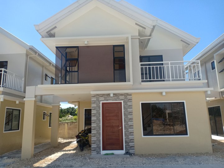 4-bedroom Single Detached House For Sale in Liloan Cebu