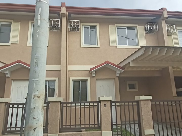 3-bedroom Townhouse For Sale in Taguig Metro Manila