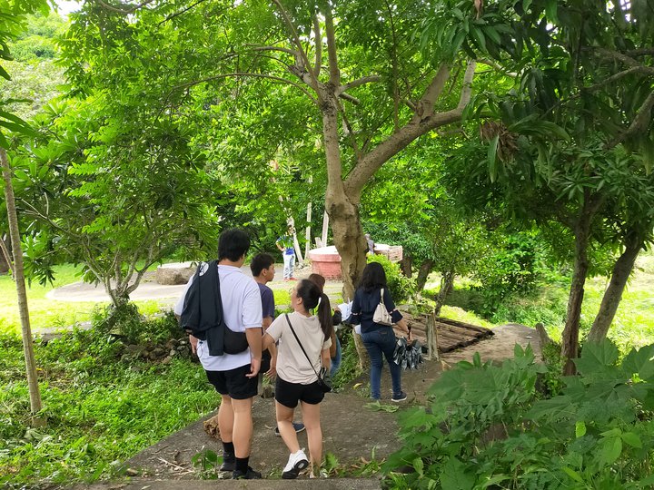 Malapit sa High-way na investment lote ba ang hanap mo? Mura at hulugan? Tanaw ang laguna lake