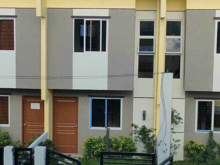 Pacifictown Naic offers a 2-bedroom Townhouse in Naic Cavite thru PagIbig