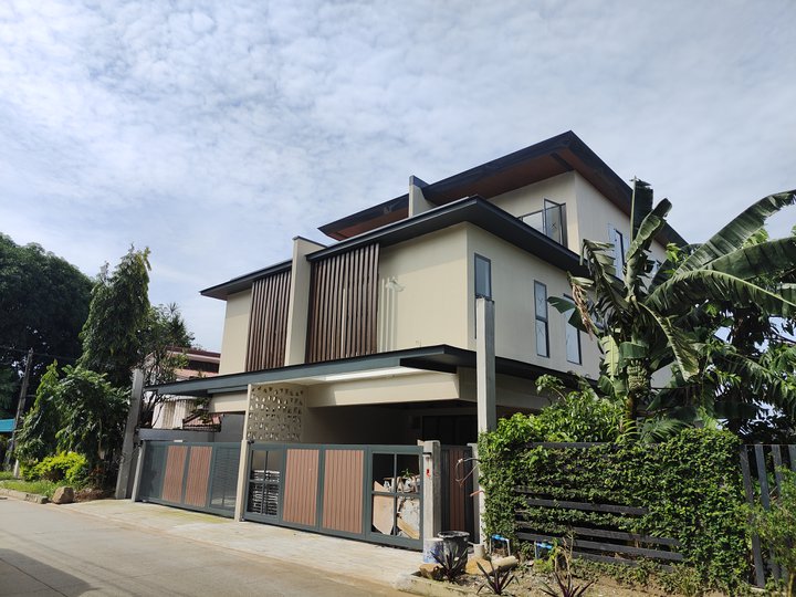 RFO Modern 4-bedroom Duplex / Twin House For Sale in Antipolo Rizal