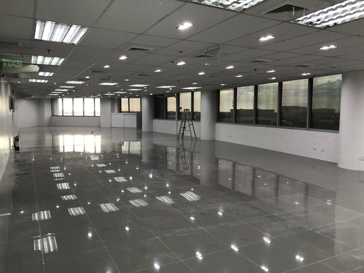 Alabang Commercial Office for rent