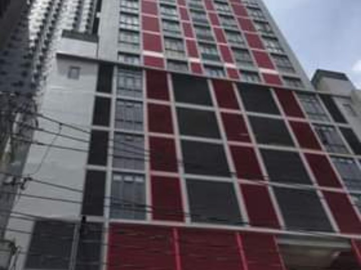 Hotel type condominium building good for student and young bachelors
