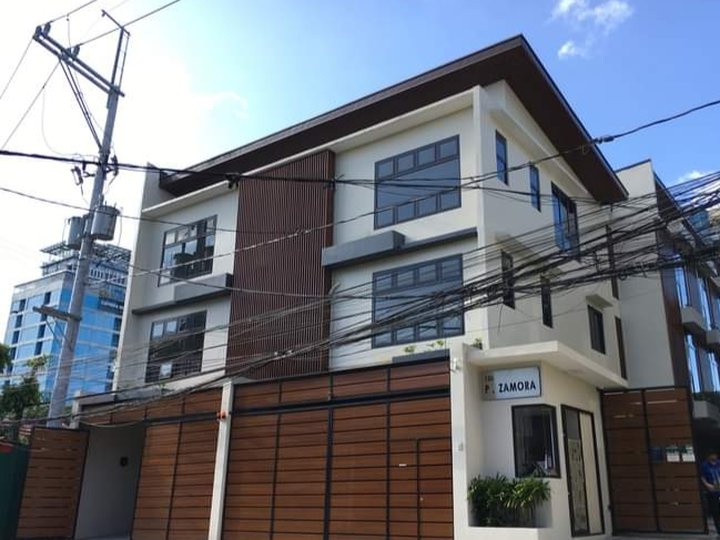 Ready For Occupancy  Townhouse Located at the hear of Metro manila