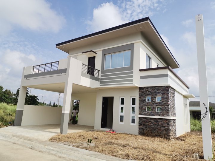 3BR with balcony  Ready for Occupancy in Tagaytay