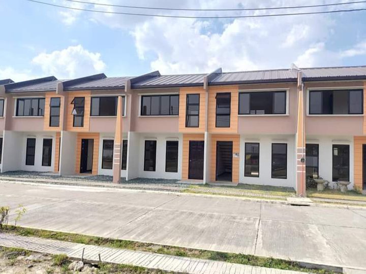 Rent to Own House in lot For Sale in Deca Home MEYCAUAYAN  Bulacan