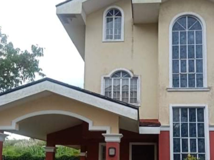 Tagaytay House and Lot For Sale