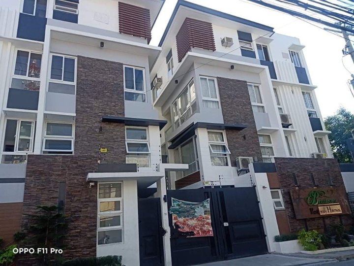 Brand New Elegant 4-BR Solar Powered Townhouse  Near Fishermall.Gma Ne