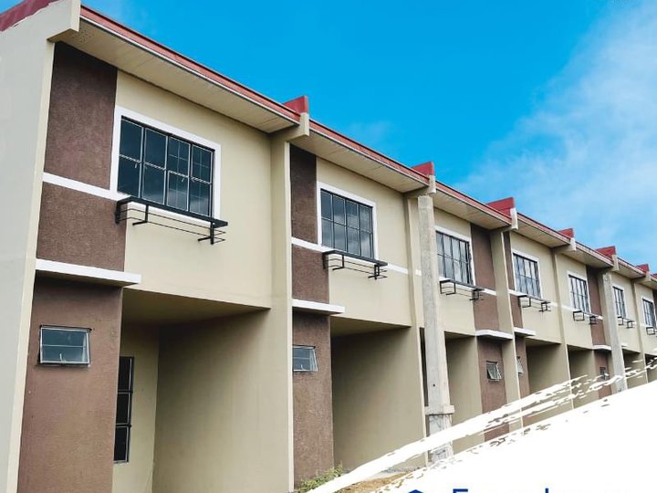 2-storey unit provision for 2-3 bedrooms and with carport.