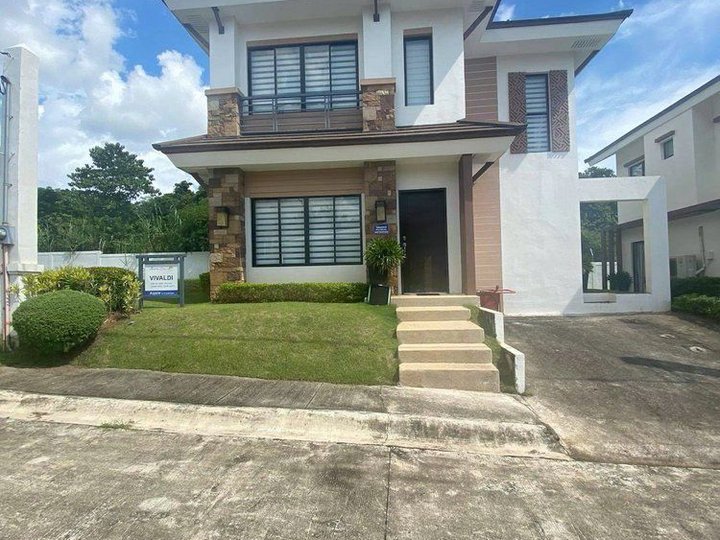 Amarilyo Crest at Havila l Taytay Rizal