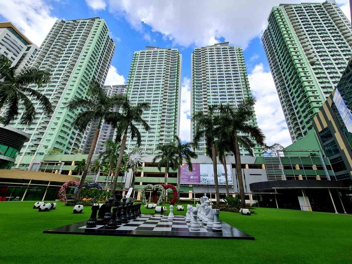 1 Bedroom Unit for SALE! at The Magnolia Residences for only 19k/mo