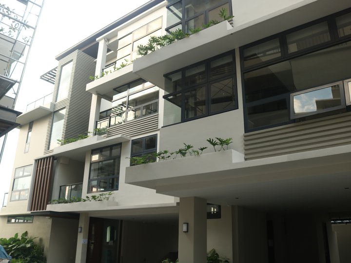 House and Lot For Sale in San Juan City near City Hall [House and Lot 🏘