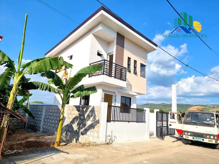 single detached in san mateo near batasan and commomwealth for sale