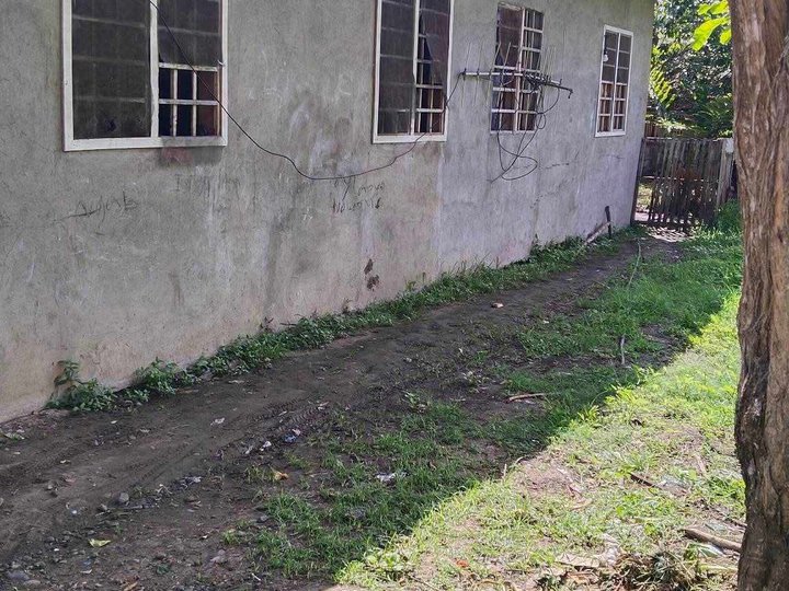 House and Lot with title